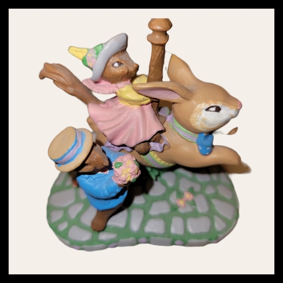 Avon Vintage Year Of The Rabbit Kathy Jeffers  1993 Fine Collectible Carousel - Picture 2 of 5